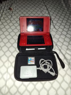 Nintendo DSi XL Super Mario Bros. 25th Anniversary Edition  Comsole