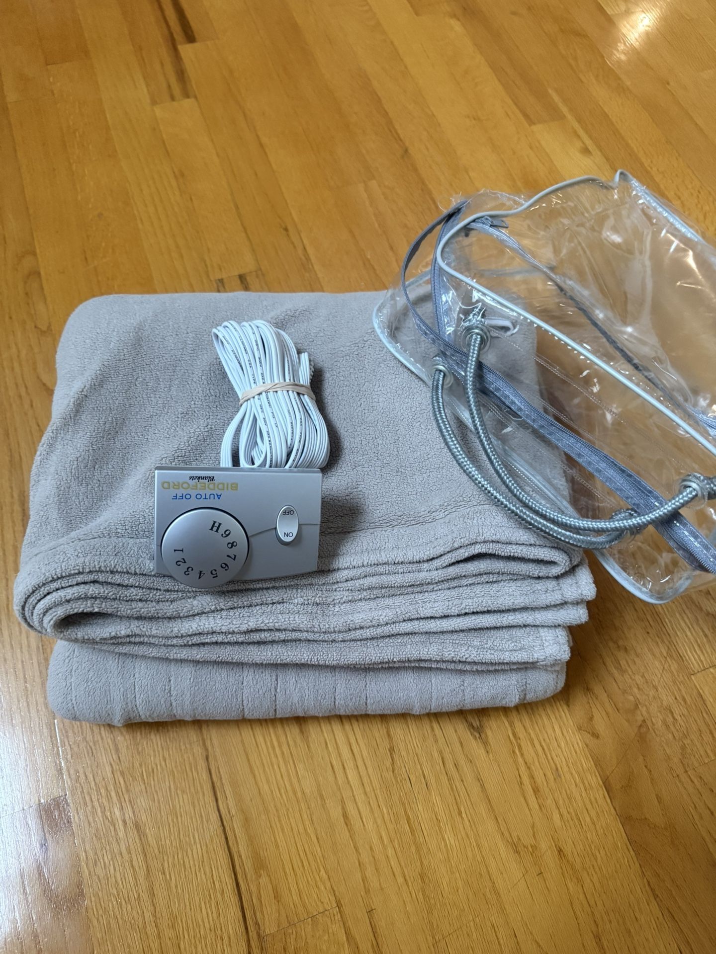 Heated Throw Blanket 67 x 86