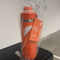 22oz Gatorade Overtime Stainless Steel Bottle With Screw Cap. 1x$15 2x$20