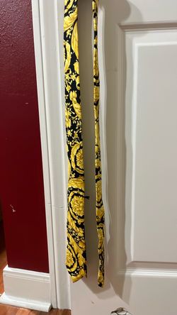 Versace shovel style Tie