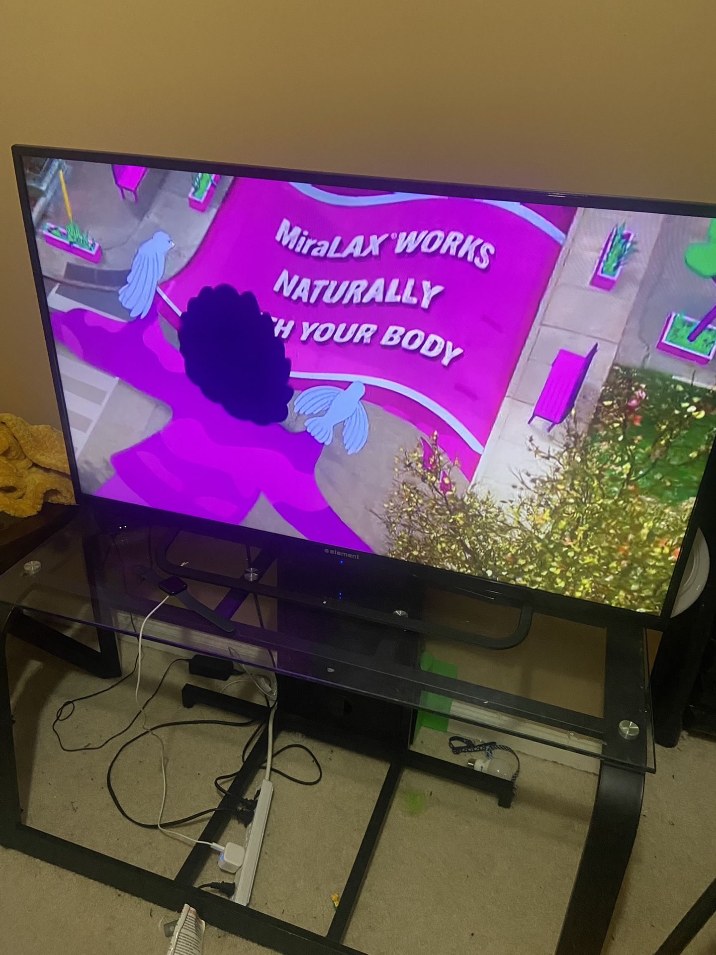 50 Inch element TV