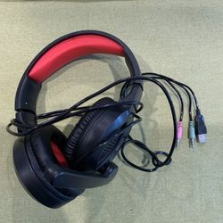 Gaming Headphones And Mouse