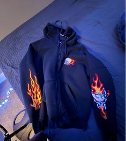 Skull zip