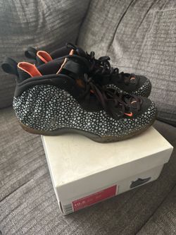 Nike Foam Safari