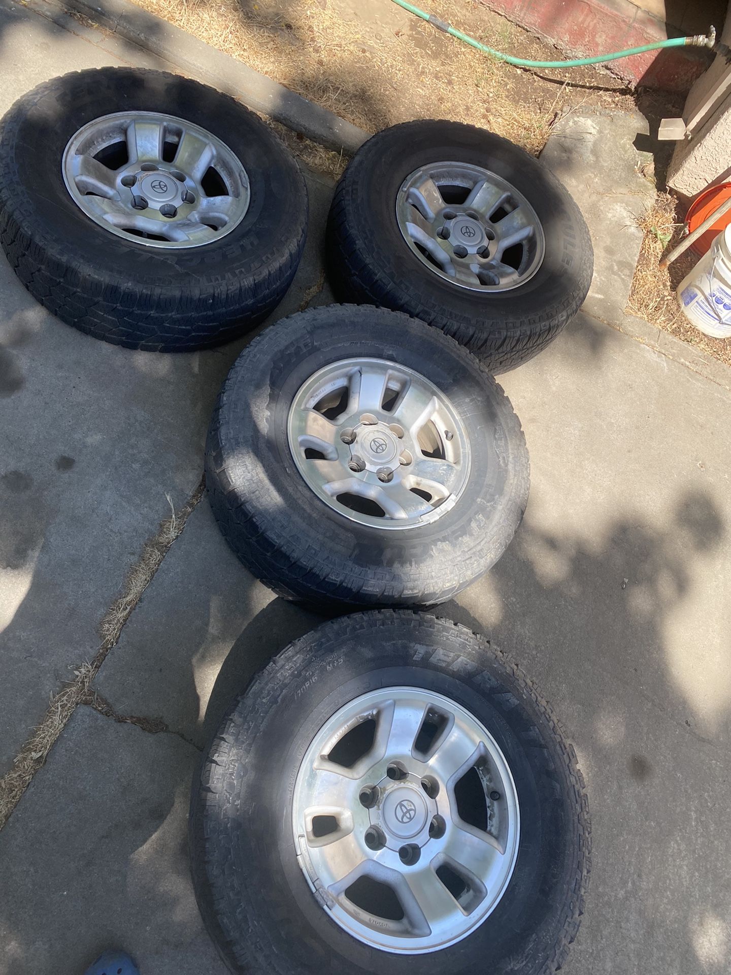 Stock 3rd gen 4 runner wheels with A/T tires