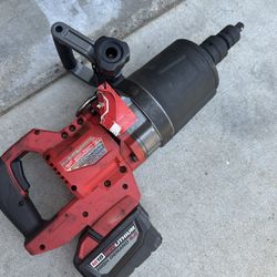 Milwaukee Heavy Duty Impact Gun