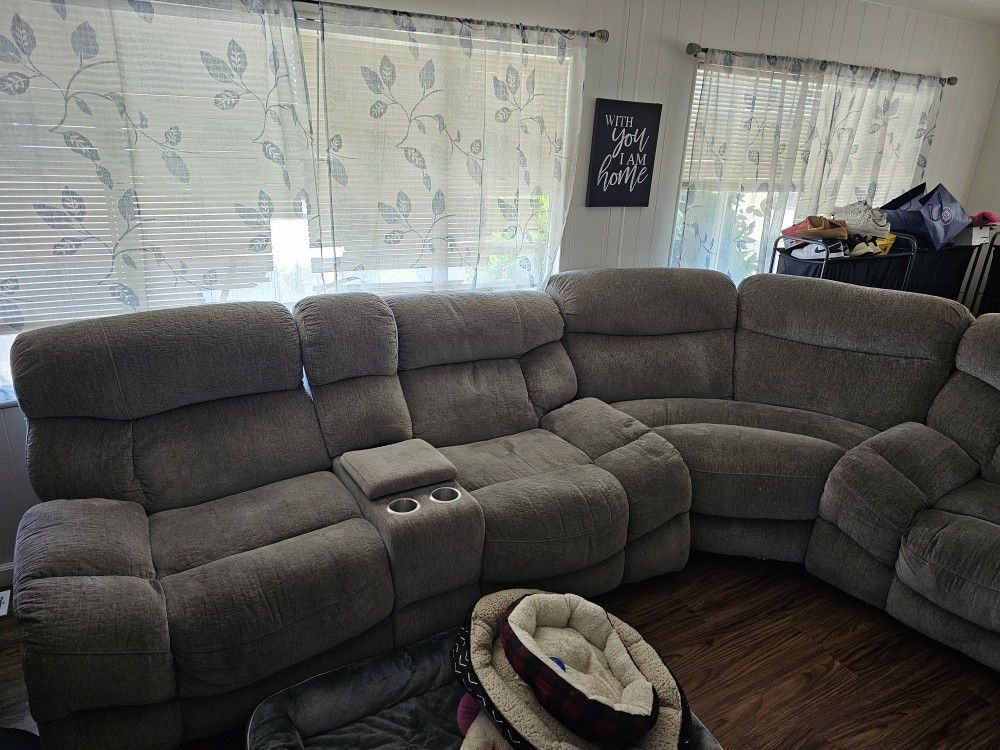 2 Couch And Table