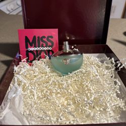 Dylan Turquoise Eau Perfume Versace Spray