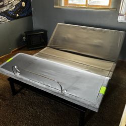 Brand New Queen Adjustable Base