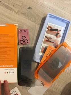 Selling new iPhone 17 pro max private screen camera and yes phone screen protector 2 each for camera and 2 for your screen protector