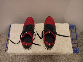 Men Tommy Hilfiger Sneakers Size 9.5