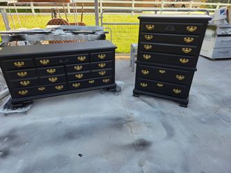 Matching Black Chest and Dresser