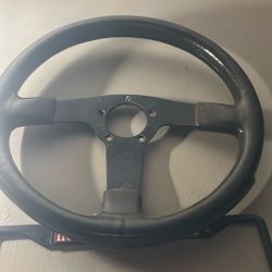 Grant Steering Wheel 