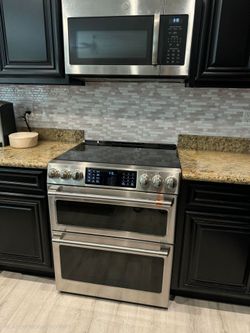 Café - 6.7 Cu. Ft. Slide-In Double Oven Electric True Convection Range with Built-In Wi-Fi, Customizable - Stainless Steel

Stove