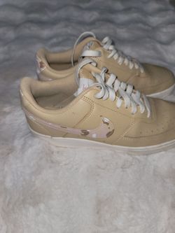 Nike sneakears