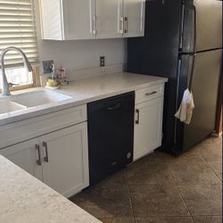 Soft Close Wood Cabinets 