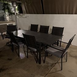 Outdoor table and chairs