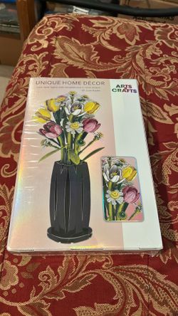 Arts and Crafts Tulip Flower Building Kit