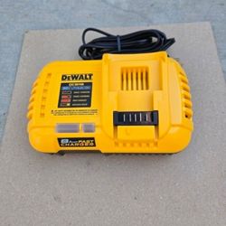 Dewalt Fast Charger 20v 