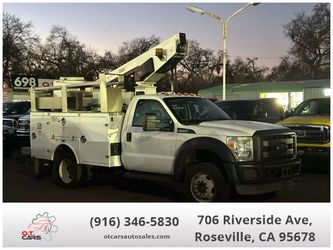 2013 Ford F450 Super Duty Regular Cab & Chassis
