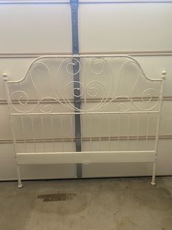 Queen Headboard and Footboard- please read description