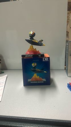 LV Aviator Bobble Head Jet