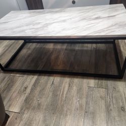 3 Piece Coffee And End Table Set