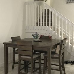 Dining Room Table With 4 Chairs