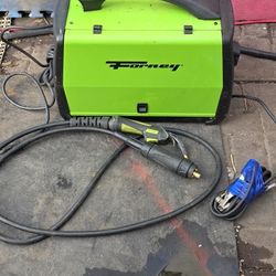 Forney 140 Mig Welder / Maquina de Soldar 