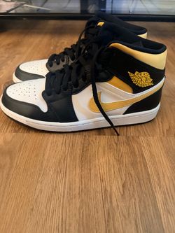 Air Jordan 1 Mid “University Gold”, style code 554724-170, men’s size 10