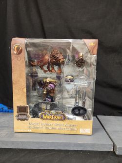World of Warcraft Dwarf Hunter Beast Master