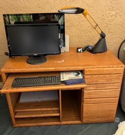 Solid wood computer desk