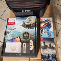Nintendo Switch OLED Zelda Special Edition Bundle