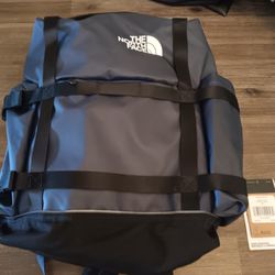 NORTH FACE COMMUTER BACKPACK 🎒 