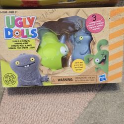 Ugly Dolls Squish & Go Sharwhal Figure With Surprise Figure Inside 