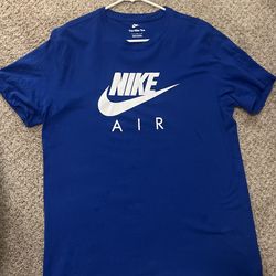 Nike T Shirt 