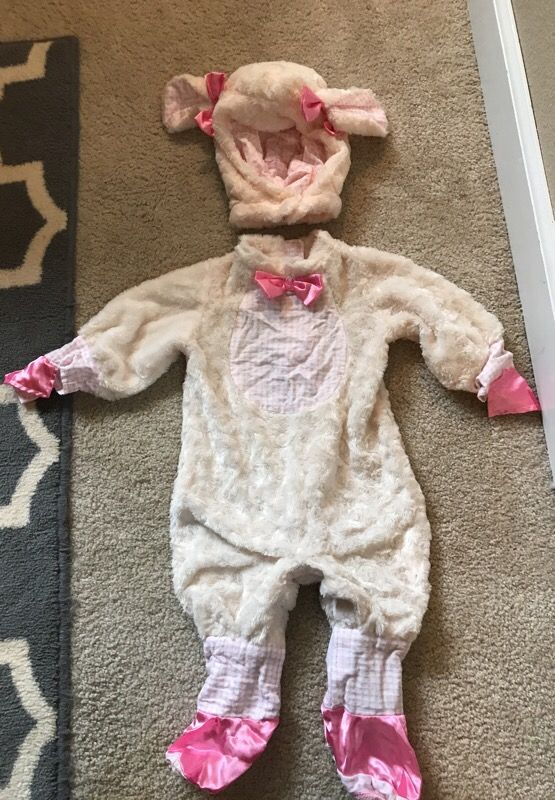 Lamb costume size 6-12 months