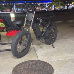 Ridstar Q8 Electric Bike – 31 MPH – 25-40 Mile Range – Good Condition