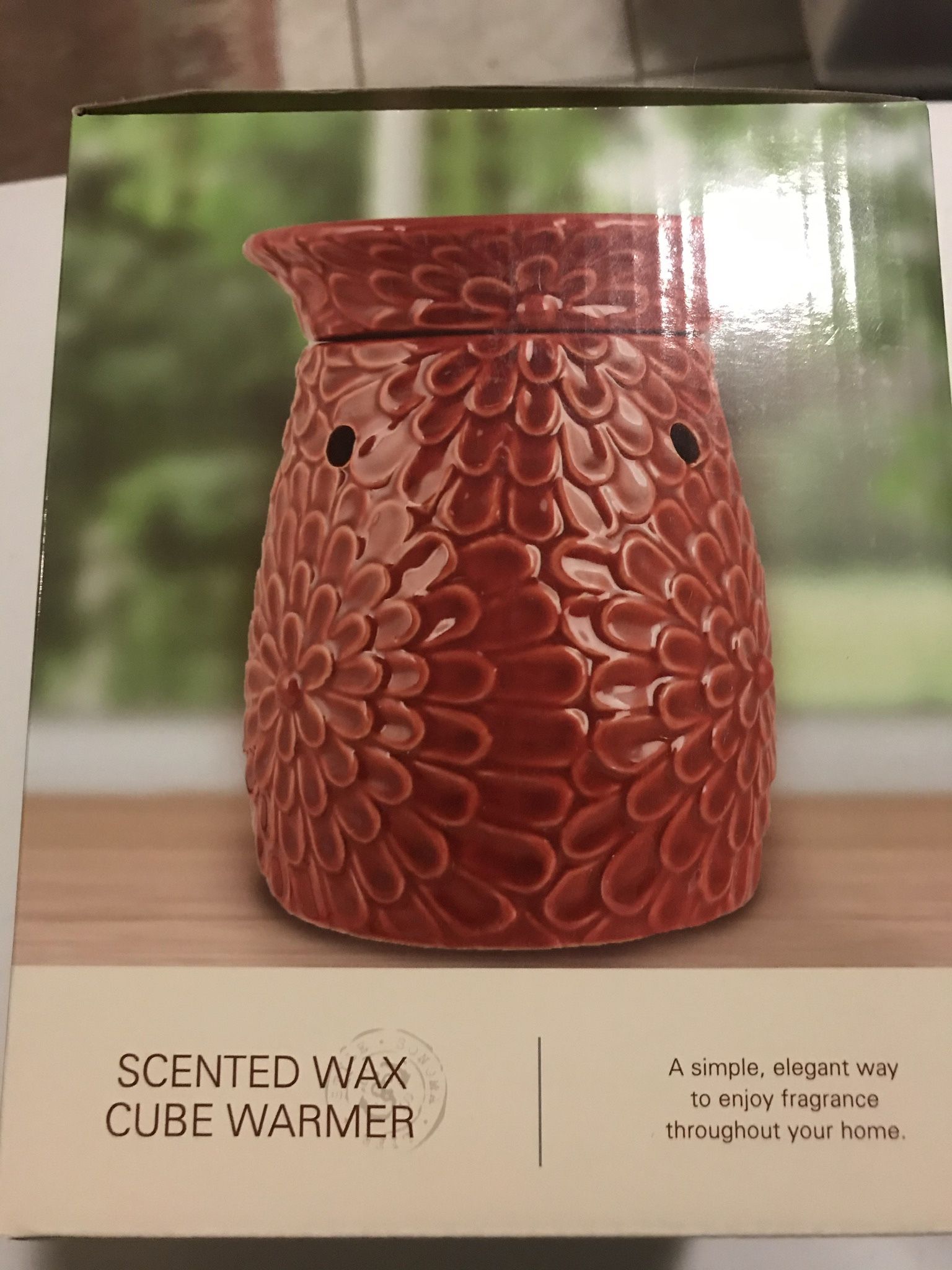 NEW!! Sonoma Scented Wax Cube Warmer