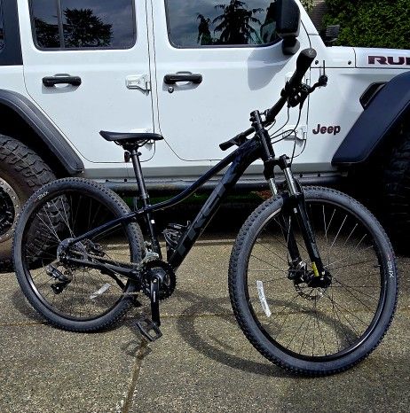 Trek Marlin 5 XS Mountain Bike