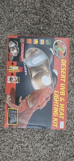 Desert UVB And Heating Light Kit. New In Box