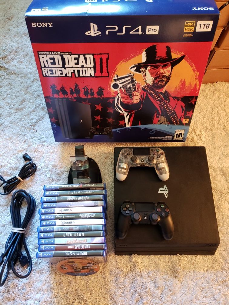 PS4 Pro +13 Games + 2 Controllers - Bundle - 4K 1TB - Excellent Condition