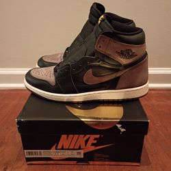 Deadstock Jordan Retro 1 Palamino size 11 comes with original receipt 100% Authentic 