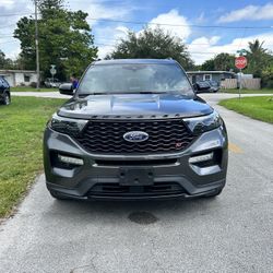2020 Ford Explorer St