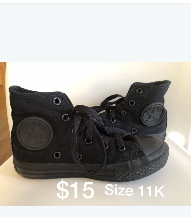 Boys converse