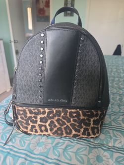 Michael kors signature backpack
