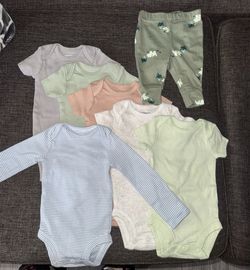Newborn clothes