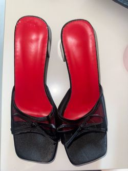 Size 9.5 Black & Red Square-Toe Block Heel