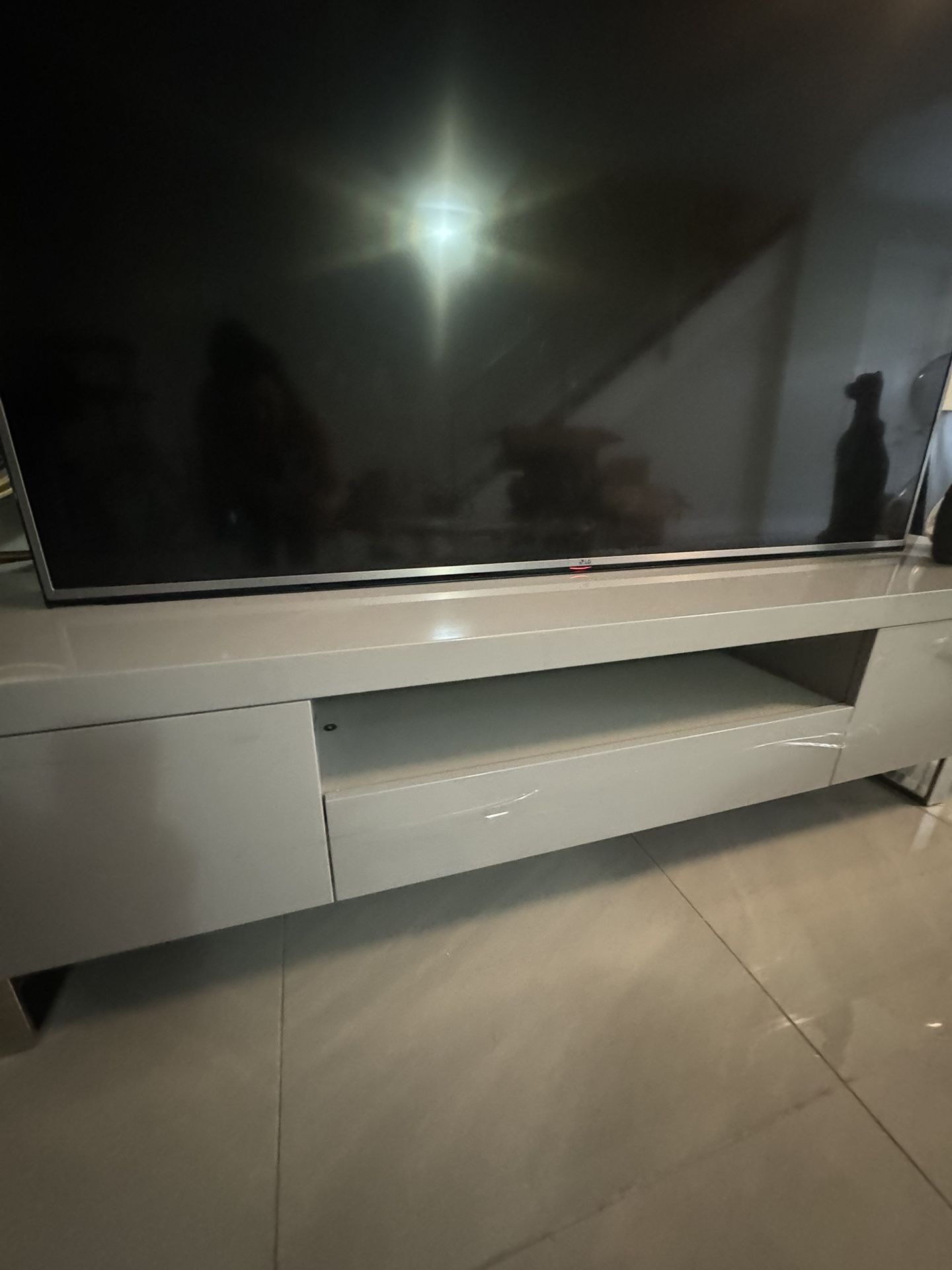 Tv stand / Living Room