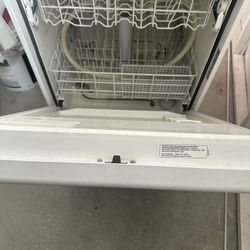 Dishwasher 